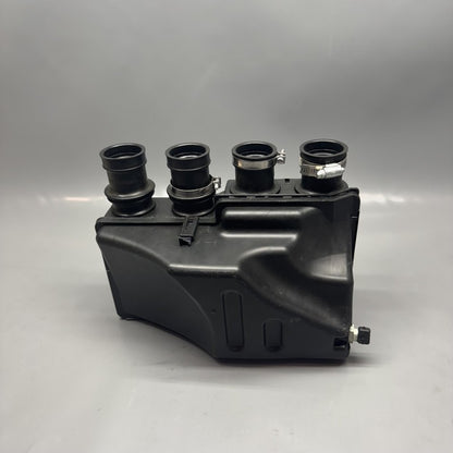 76725778 BMW K 1200LT AIR INTAKE BOX 2005 2006 2007 2008 OEM 76725778