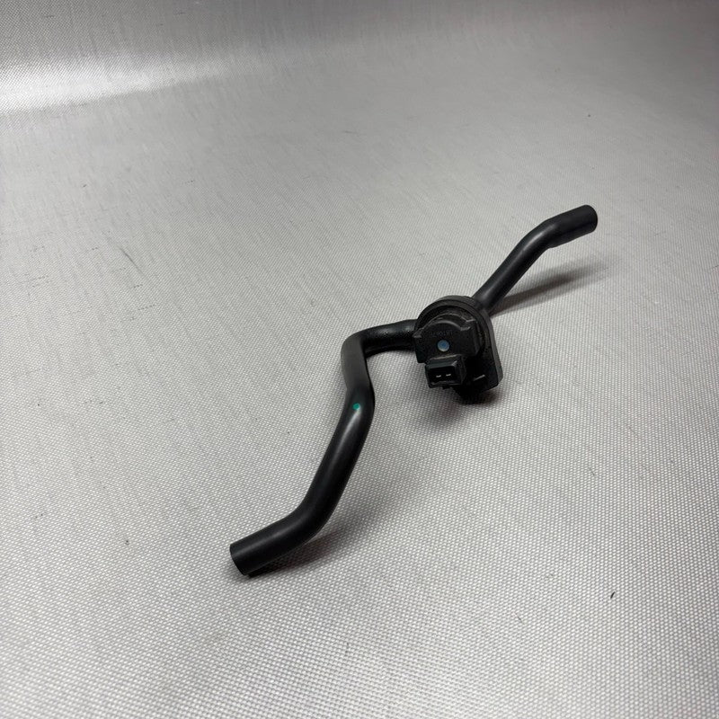 BMW G310R AIR VALVE TOP ENGINE SWITCH SENSOR  2017 2018 OEM
