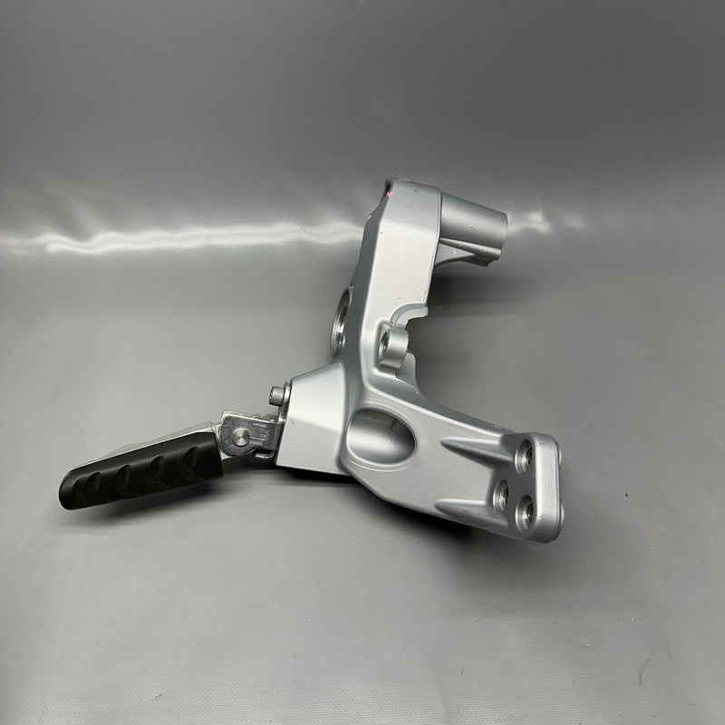 C600 SPORT BMW C600 SPORT ENGINE MOUNT LEFT 2011 2012 2013 2014 2015 OEM