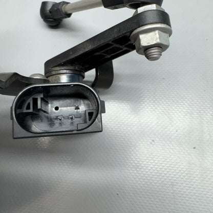 6895466 BMW R18 LEVEL SENSOR REAR 2020 2021 2022 2023 2024 OEM 6895466