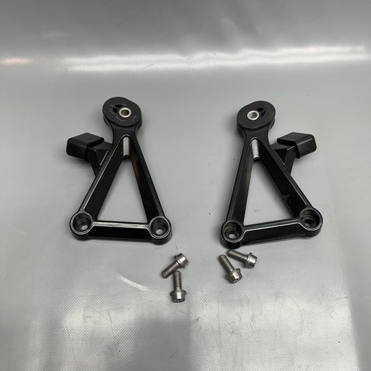 7717504 BMW K1600GTL FOOTPEG MOUNT LEFT RIGHT 2015 2016 2017 2018 2019 2020 2021 7717504