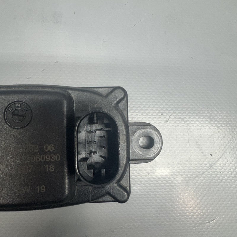 7677082 BMW K 1200LT CONTROL COLLAPSIBLE STAND 2005 2006 2007 2008 OEM 7677082