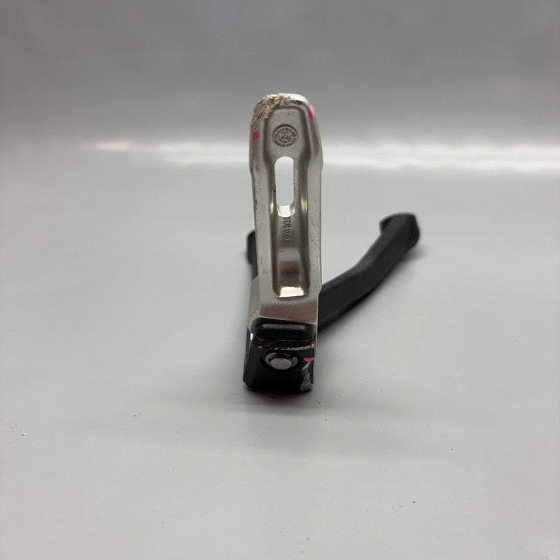 BMW M1000RR K66 PASSENGER FOOT PEG WITH BRACKET RIGHT 2026 OEM 8356864
