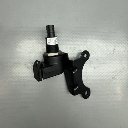 BMW S1000RR USB CHARGING SOCKET 2021 2022 2023 2024 OEM 8406852