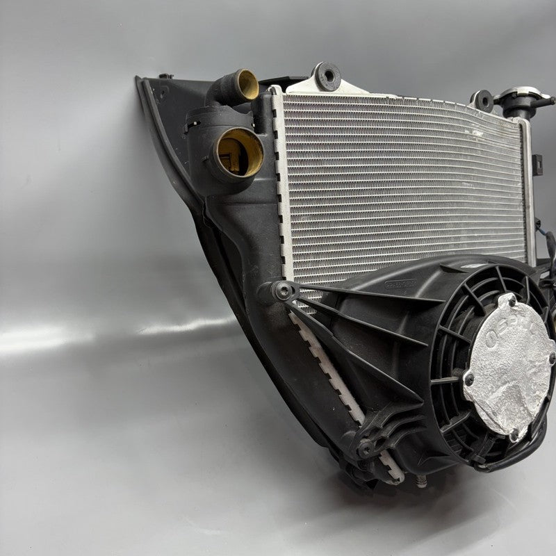 7699517 BMW K1300S RADIATOR WITH FAN  2007 08 09 10 2011 2012 2013 2014 2015 OEM 7699517