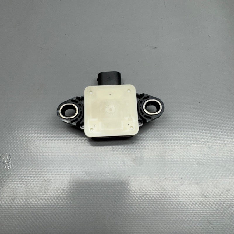 BMW F900R SPEED SENSOR 2020 2021 2022 2023 2024 OEM 8014300