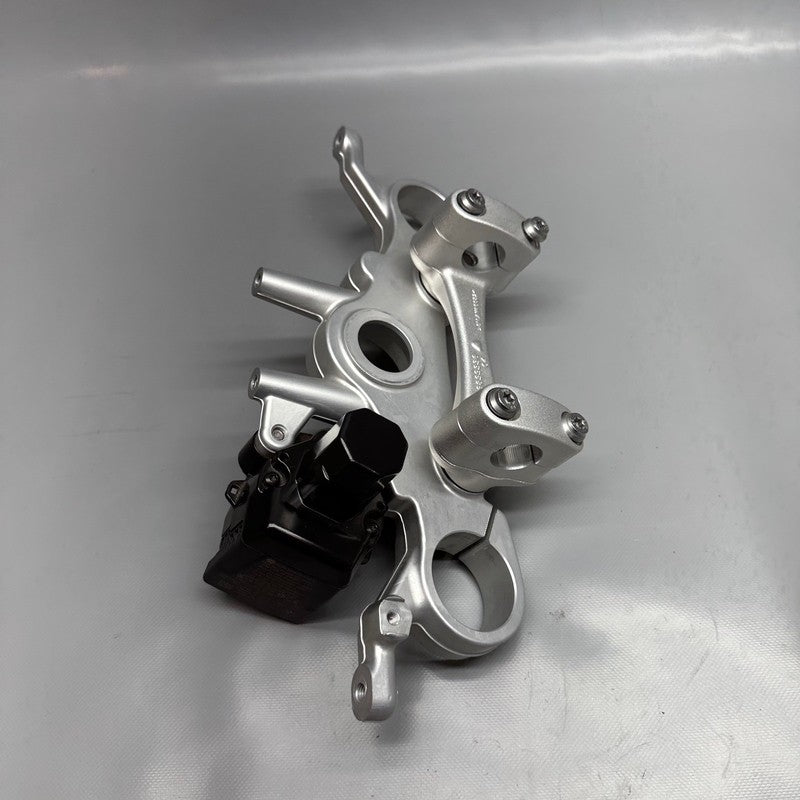 BMW R18 TRANSCONTINENTAL UPPER FORK CROSS BRACE 2020-2022 2023 2024 20