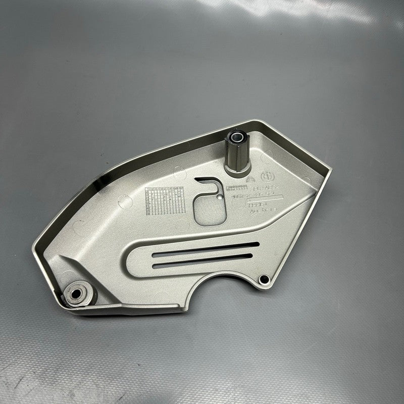 2336521 BMW K1600GT ENGINE TRANSMISSION GEARBOX COVER 2010 2011 2012 2013 2014 2015 2016