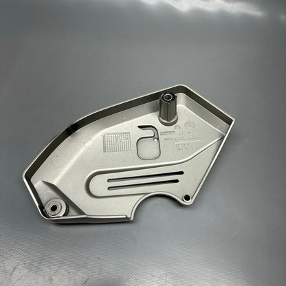 2336521 BMW K1600GT ENGINE TRANSMISSION GEARBOX COVER 2010 2011 2012 2013 2014 2015 2016