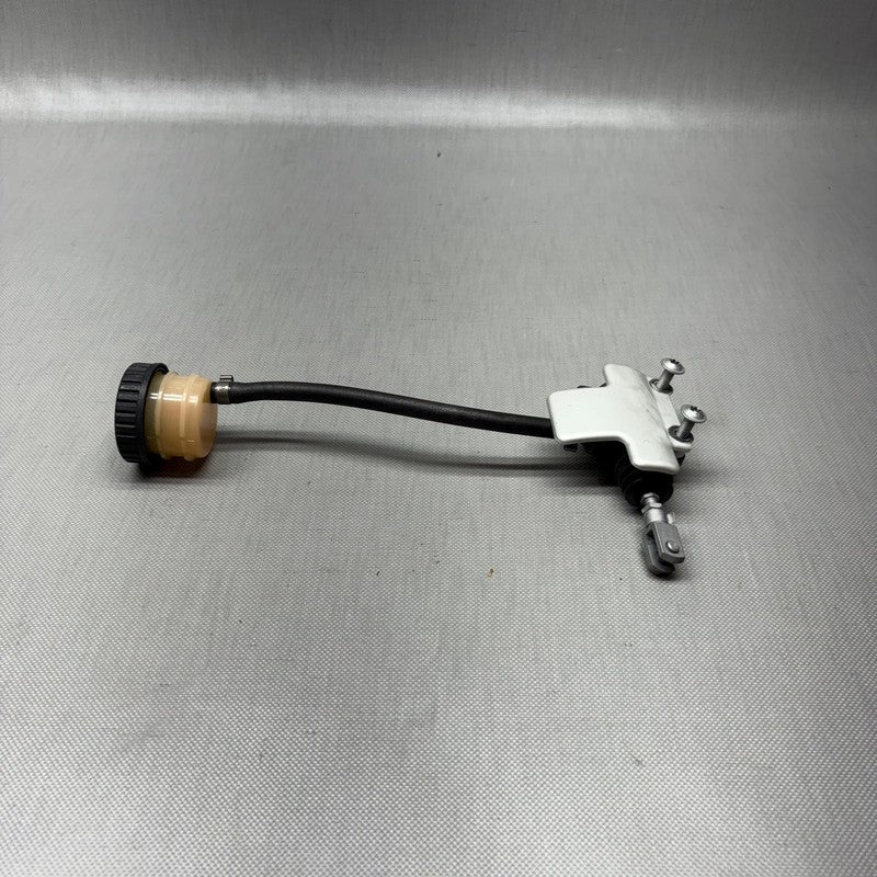 R1150RS BMW R1150RS REAR BRAKE MASTER CYLINDER 2002 2003 2004 2005 2006 OEM