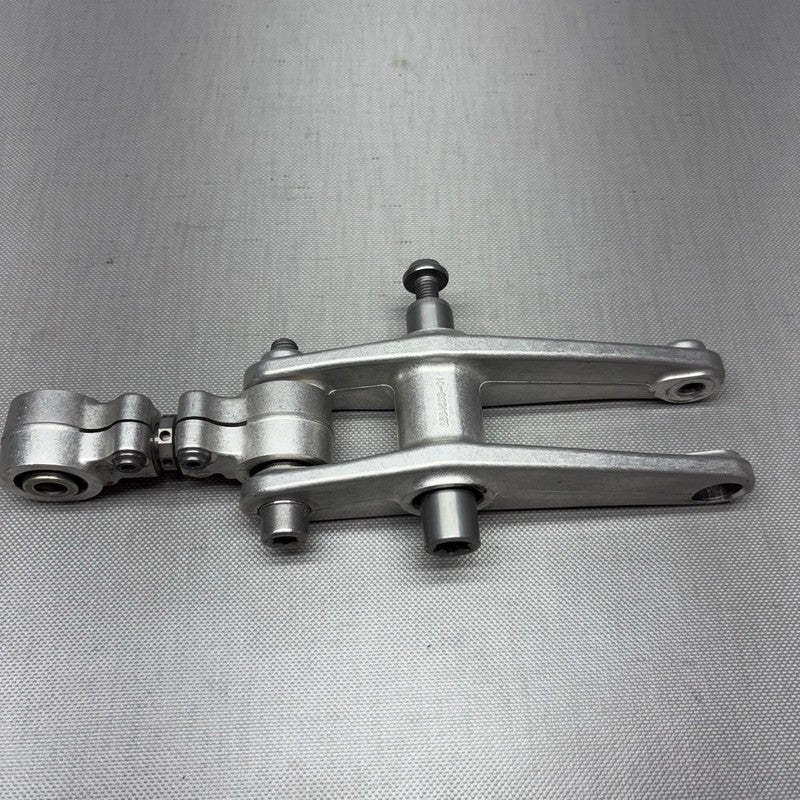 8564590-01 BMW S1000RR REAR SHOCK LINKAGE LINK 2019 2020 2021 2022 2023 2024 OEM 8564590-01