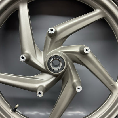 7705191 BMW R1200GS CAST RIM FRONT 2009 2010 2011 2012 OEM