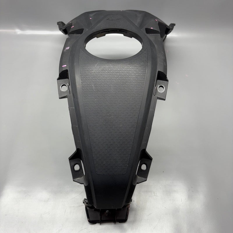 BMW G310R US FUEL TANK CENTER COVER 2016 2017 2018 2019 2020 OEM 85567