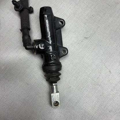 G 310R BMW G 310R REAR BRAKE MASTER CYLINDER 2016 2017 2018 2019 2020 OEM