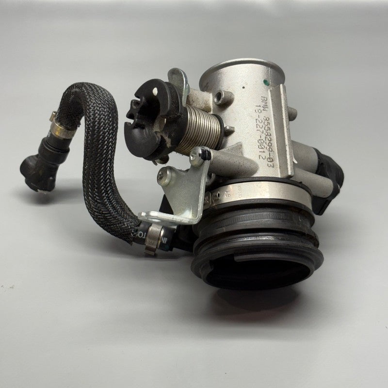 BMW G310GS THROTTLE HOUSING 2016 2017 2018 2019 2020 OEM 8558299