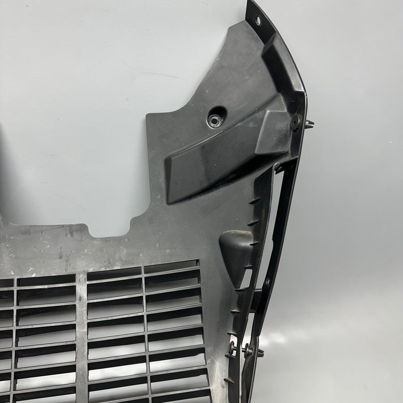 7724897 BMW C600 SPORT RADIATOR GRILLE COVER 2011 2012 2013 2014 2015 OEM 7724897