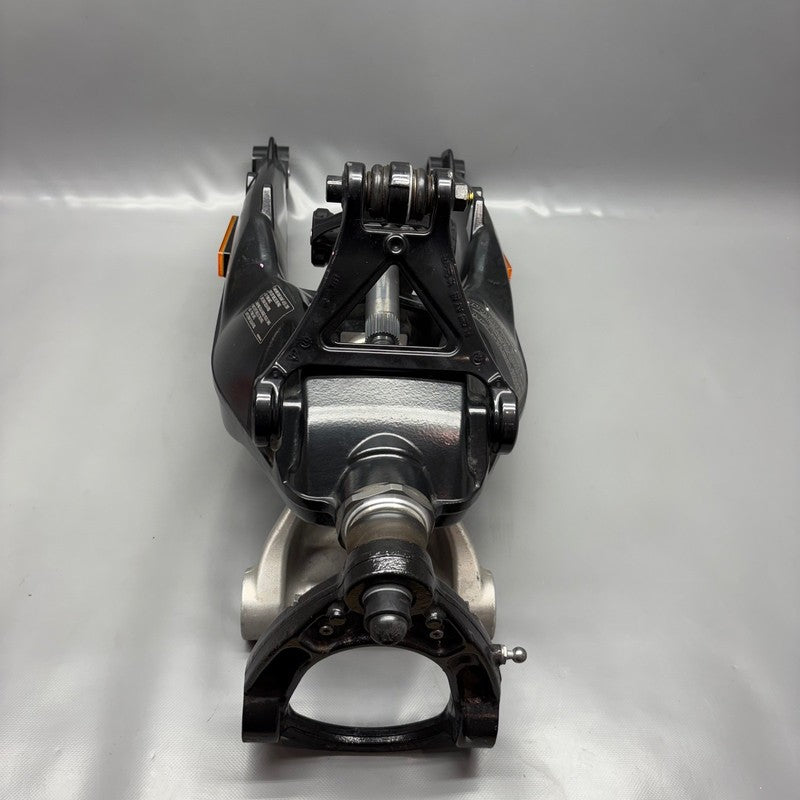 BMW K1600GTL SWINGARM WHEEL CARRIER FRONT 2015 2016 2017 2018 2019 202