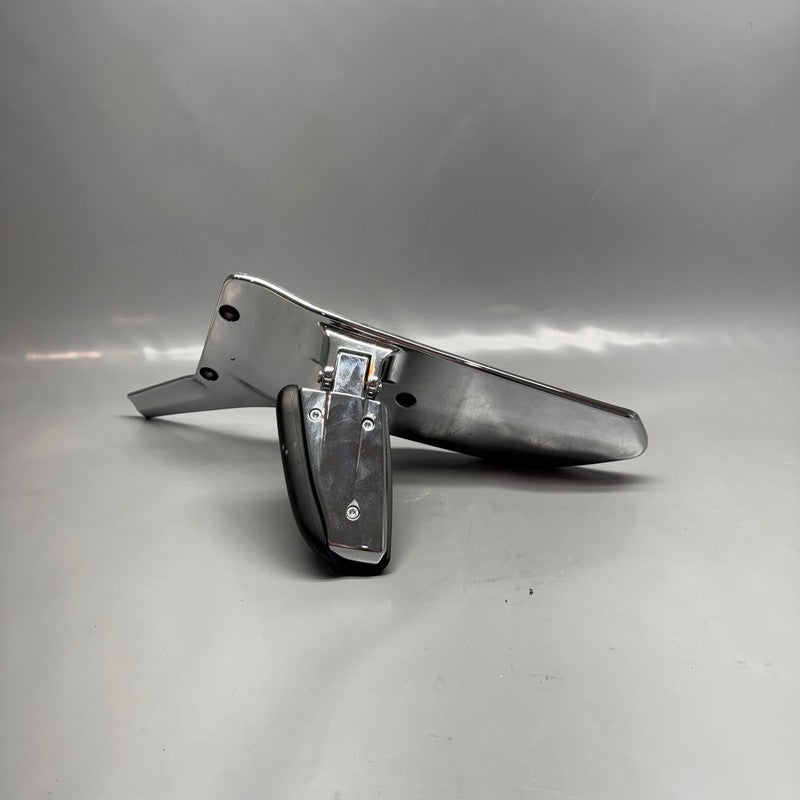 BMW K 1200LT FOOTPEG PLATE RIGHT 2005 2006 2007 2008 2009 OEM 7682138