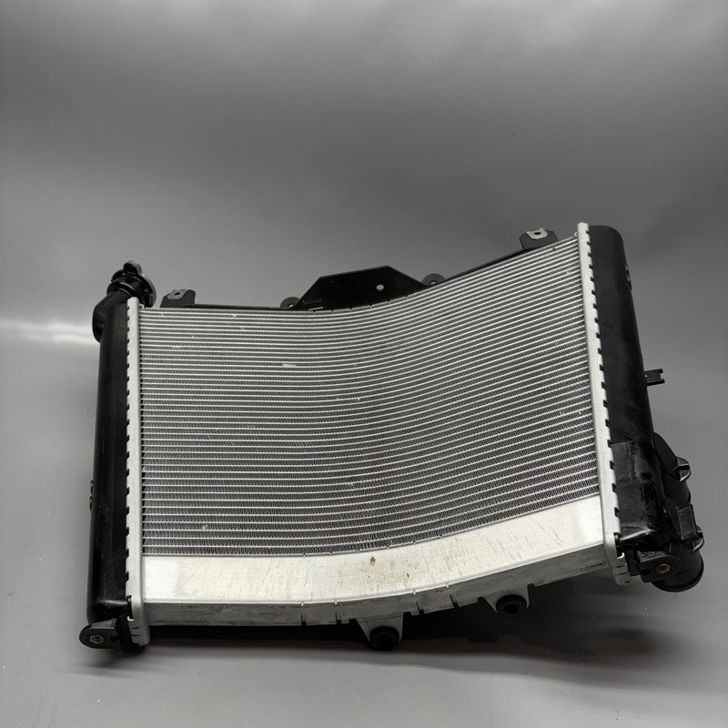8356804 BMW M1000R RADIATOR 2021 2022 2023 2024 OEM 8356804