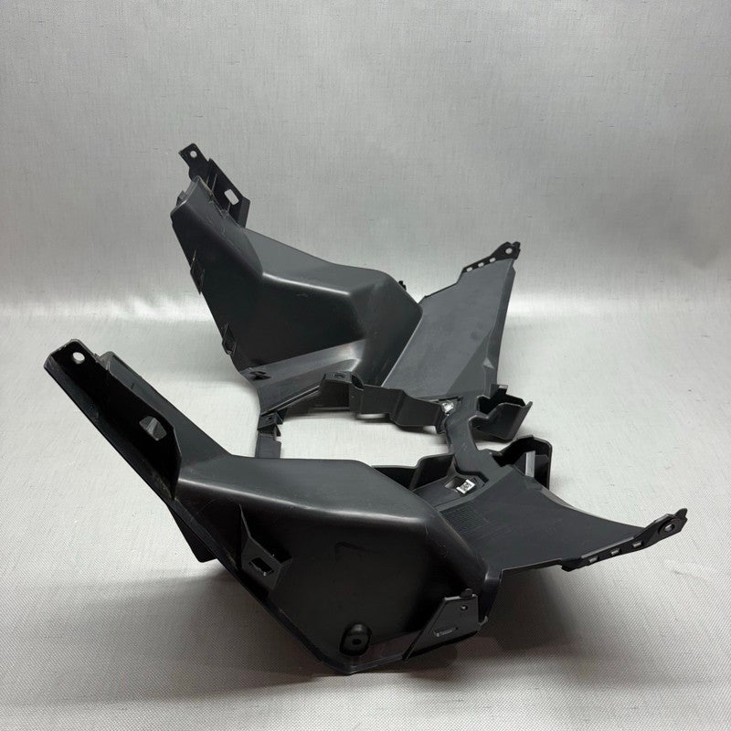 BMW C400X LEG SHIELD BOTTOM 2018 2019 2020 OEM 8566808