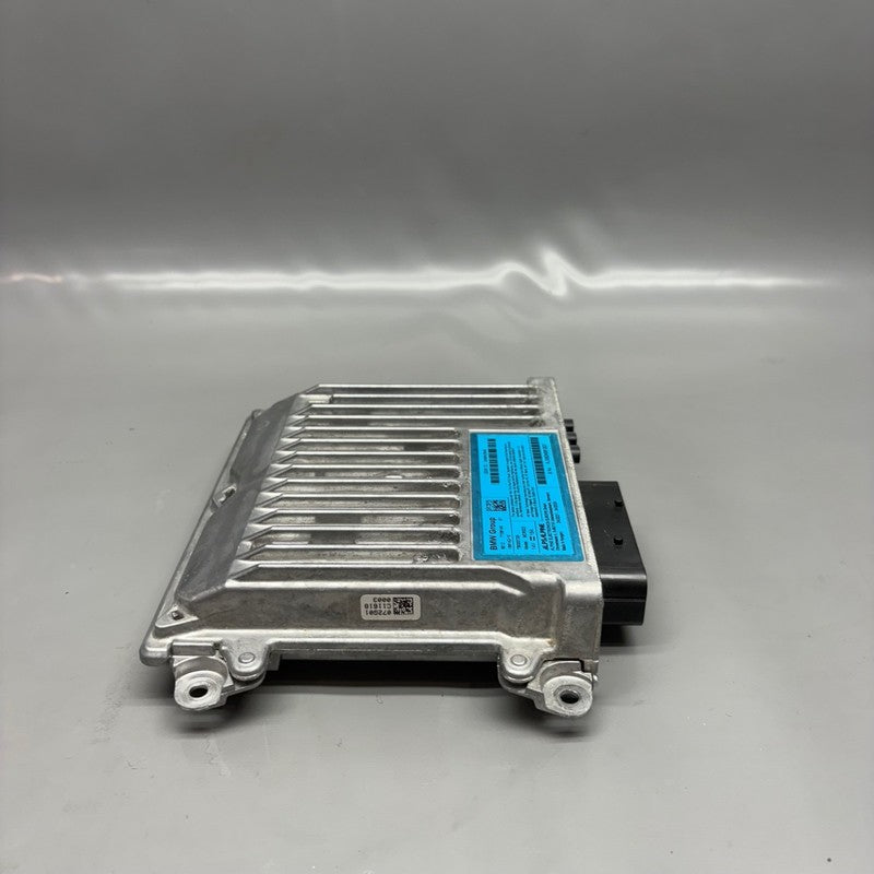 7106140 BMW R18 B CONTTROL UNIT FOR AUDIO SYSTEM 2020 2021 2022 2023 2024 OEM 7106140