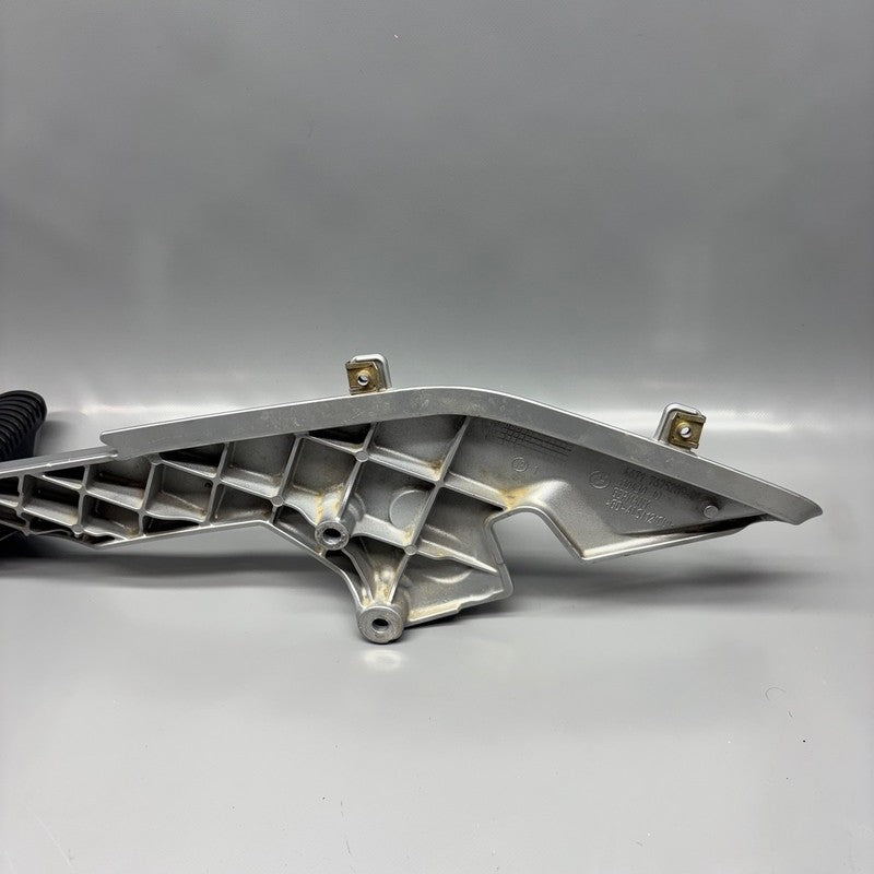BMW R1200 RT FOOTPEG PLATE LEFT 2005 2006 2007 2008 2009 OEM 7675289