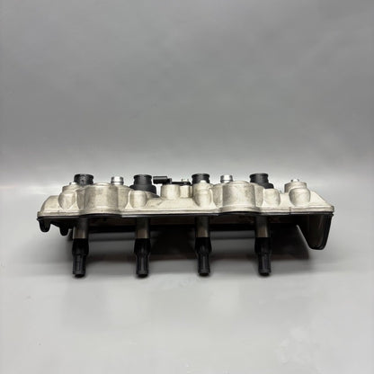BMW S1000R CYLINDER HEAD COVER 2020 2021 2022 2023 2024 OEM 8569341