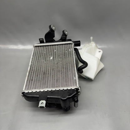 8546416 BMW R1250RT RADIATOR RIGHT 2013-2017 2018 2019 2020 2021 2022 2023 2024 OEM