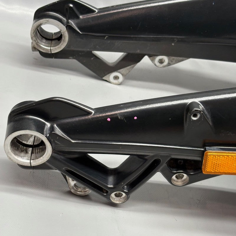 BMW K1600GTL SWINGARM WHEEL CARRIER FRONT 2015 2016 2017 2018 2019 202