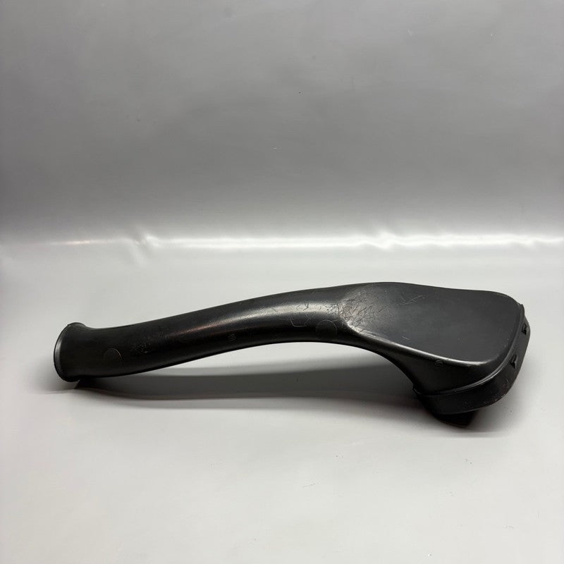 7678277 BMW F800ST AIR INTAKE TUBE DUCT LEFT 2005 2006 2007 2008 2009 2010 2011 OEM