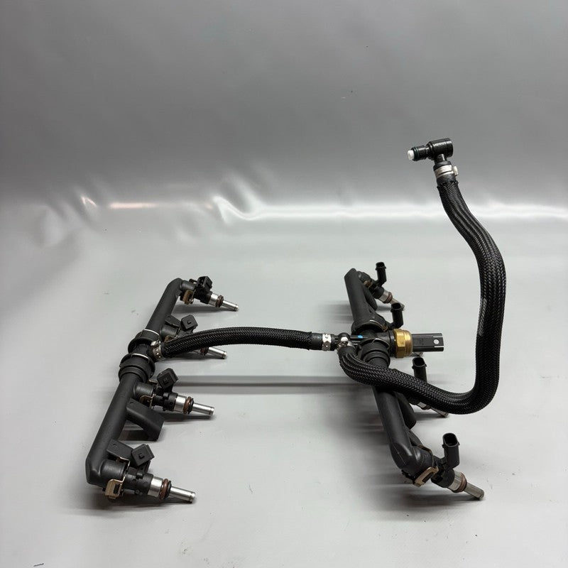 BMW S1000RR INJECTOR NOZZLES 2021 2022 2023 2024 OEM