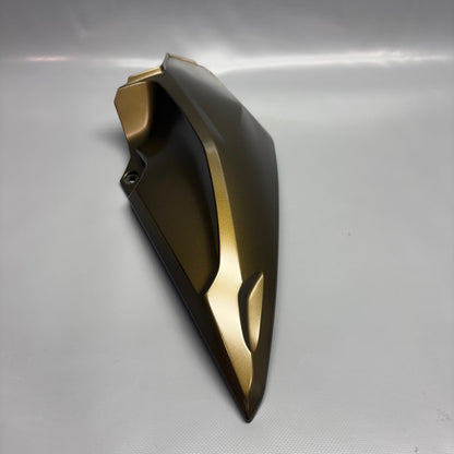 BMW K1600 BAGGER TANK COVER UPPER RIGHT 2018 2019 2020 2021 OEM 771045