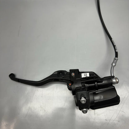 8532631 BMW K1600GTL FRONT BRAKE MASTER CYLINDER  2015 2016 2017 2018 2019 2020 2021 OEM