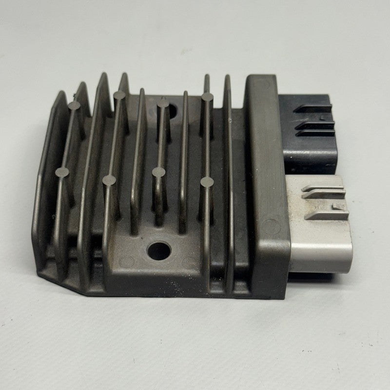 BMW S1000RR K67 VOLTAGE REGULATOR 2018 2019 2020 2021 2022 OEM 8523367