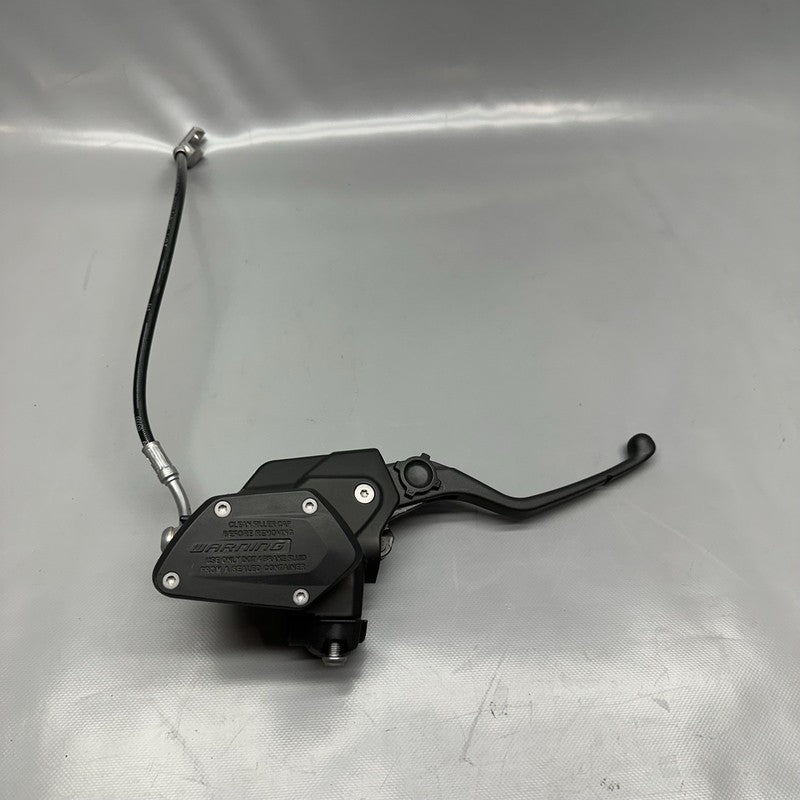 8532631 BMW K1600GTL FRONT BRAKE MASTER CYLINDER  2015 2016 2017 2018 2019 2020 2021 OEM