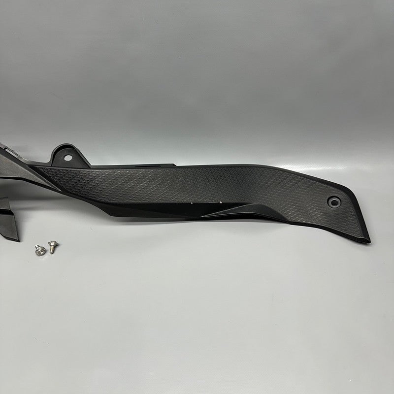 BMW S1000XR TAIL TRIM RIGHT 2014 2015 2016 2017 2018 2019 OEM 7717028