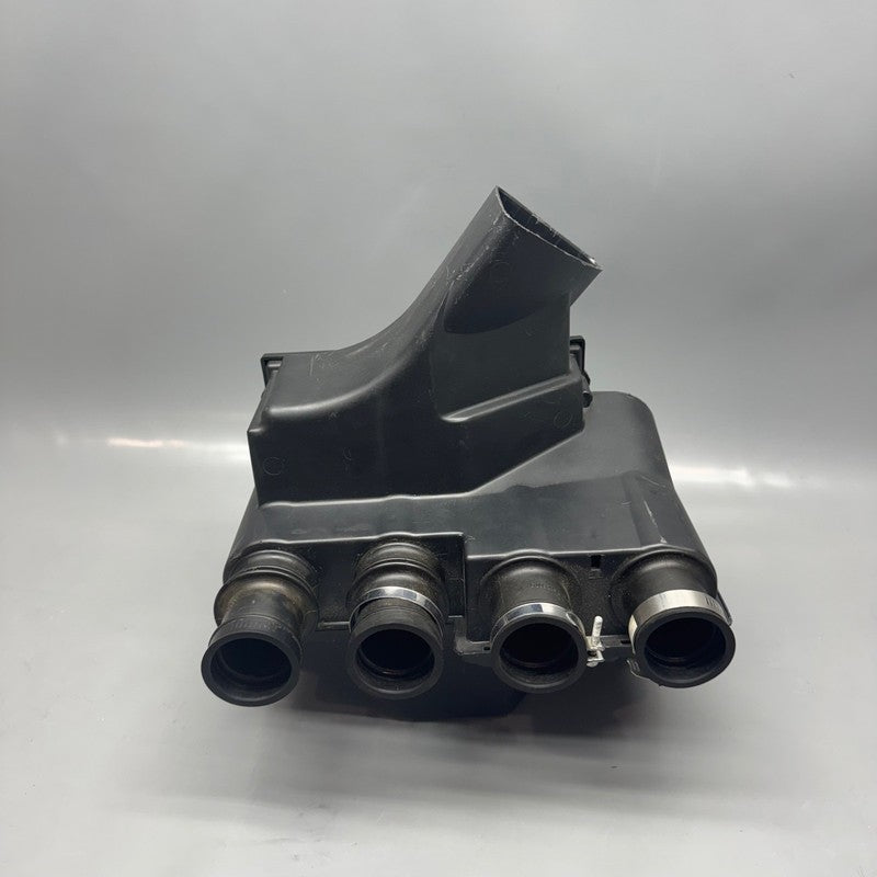 BMW K 1200LT AIR INTAKE BOX 2005 2006 2007 2008 OEM 7672578