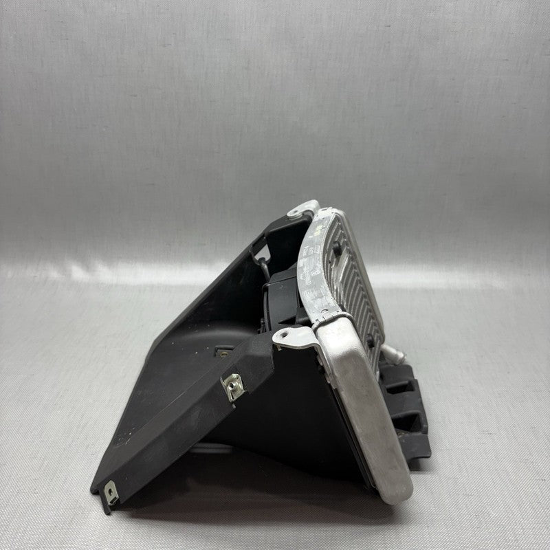 8 565 188 BMW C400X AIR DUCT RADIATOR 2018 2019 2020 OEM  8565188