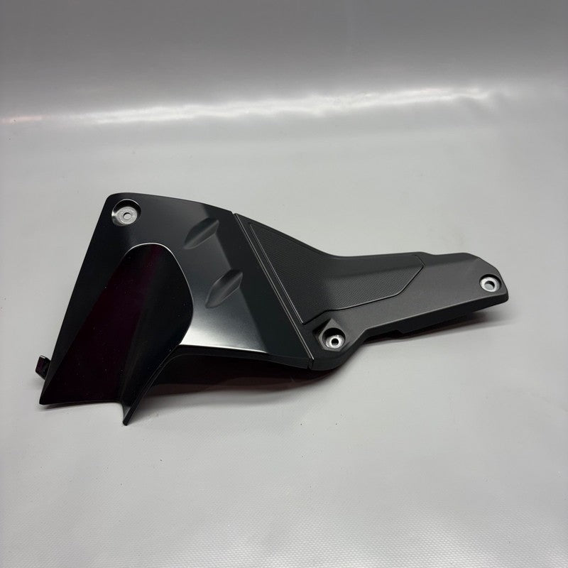 BMW K1600 BAGGER COVER PANEL FRAME LOWER PART LEFT 2017-2021 2023 2024