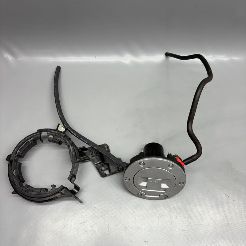 BMW S1000XR GAS CAP 2014 2015 2016 2017 2018 2019 OEM