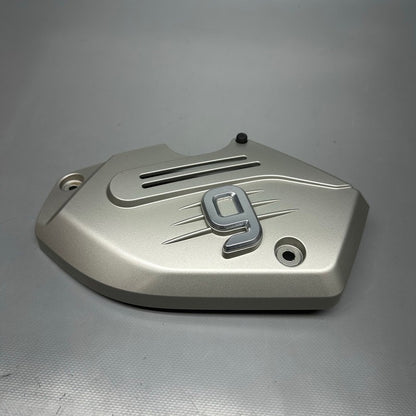 2336521 BMW K1600GT ENGINE TRANSMISSION GEARBOX COVER 2010 2011 2012 2013 2014 2015 2016