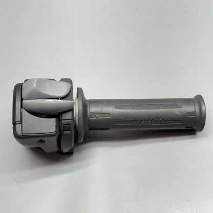 7727067 BMW R1200GS HANDLEBAR GRIP RIGHT  2009 2010 2011 2012 2013 OEM 7727067