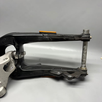 BMW K1600 BAGGER SWINGINGARM WHEEL CARRIER FRONT 2017-2022 2023 2024 2