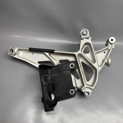 BMW G650X K15 MOUNT FOR STRUT 2006 2007 2008 2009 OEM 7696700