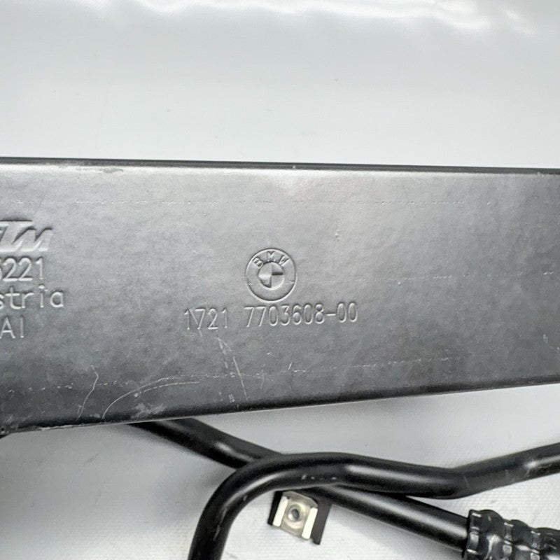 7703608 BMW R1200GS OIL COOLER 2009 2010 2011 2012 2013 OEM 7703608