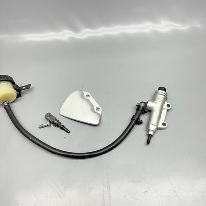 7673520 BMW R1200GS REAR BRAKE MASTER CYLINDER 2009 2010 2011 2012 2013 OEM 7673520