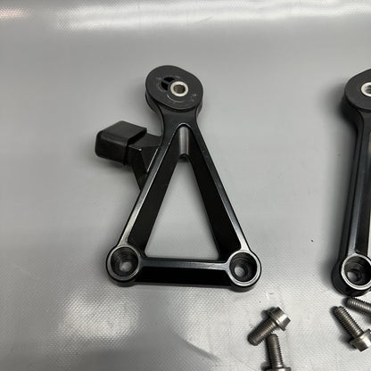 7717504 BMW K1600GTL FOOTPEG MOUNT LEFT RIGHT 2015 2016 2017 2018 2019 2020 2021 7717504