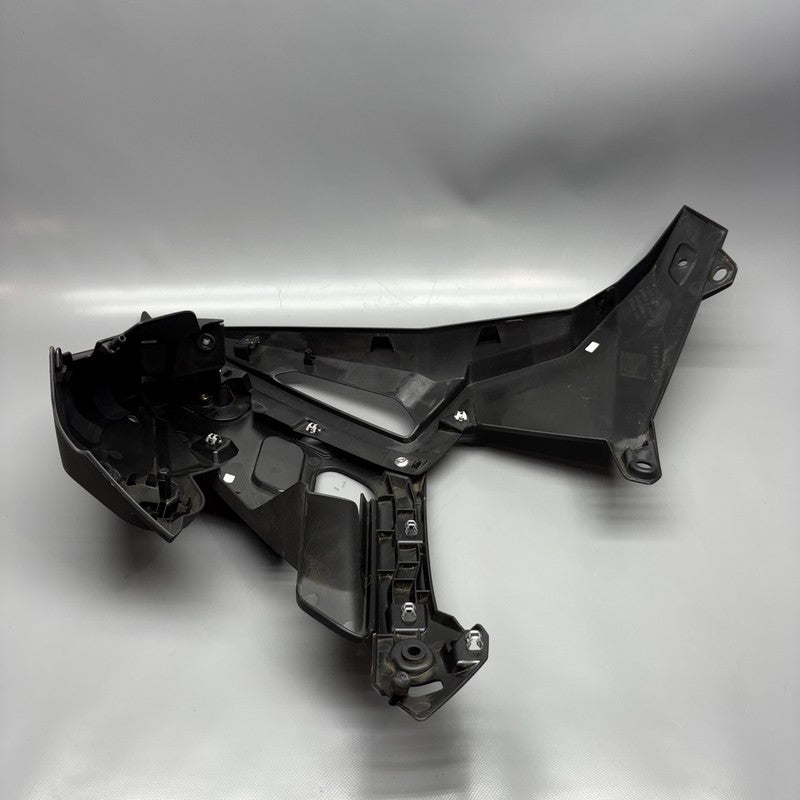 8393625 BMW M1000R GRILLE COVER LEFT  2021 2022 2023 2024 OEM 8393625