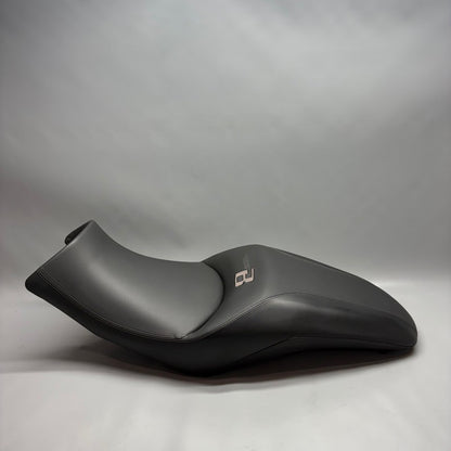 BMW K1600 BAGGER BENCH SEAT 2017 2018 2019 2020 2021 OEM 8566605