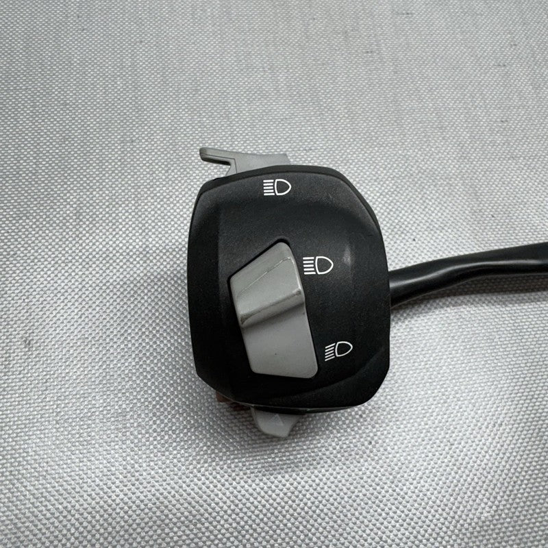 8545349 BMW G 310R LEFT CONTROL SWITCH 2016 2017 2018 2019 2020 OEM 8545349